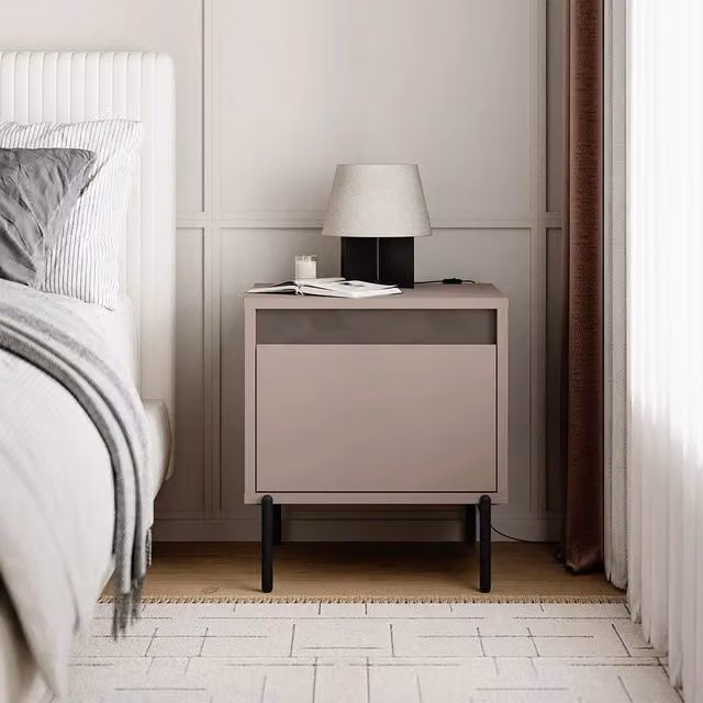 Comodino moderno Tezeta con cassetto in finitura opaca nei colori grigio, marrone e nero – 1