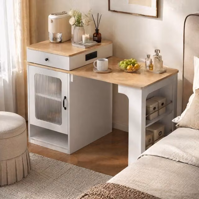 Tavolo da pranzo estensibile ULEVR 80x71/111/151x92 cm con prese integrate e ripiani, bianco e naturale