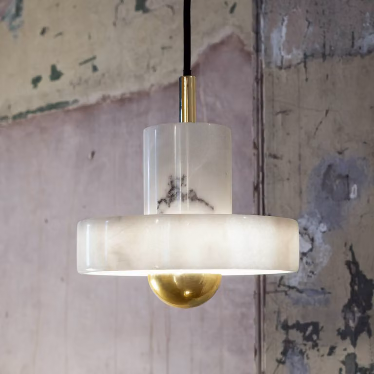 Tom Dixon Lampada a sospensione Stone, dimmerabile, Bianco / Opale, Soggiorno / Sala da pranzo, Pietra, Design, Lampada a sospensione