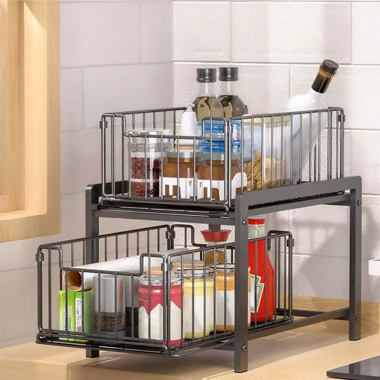 Ripiano per cucina con cesto estraibile e cassetti