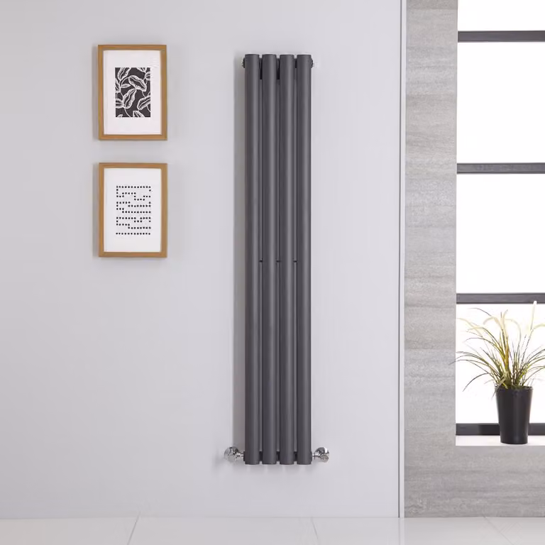 Radiatore Verticale di Design Antracite - 1400 x 236mm - 360W - Revive