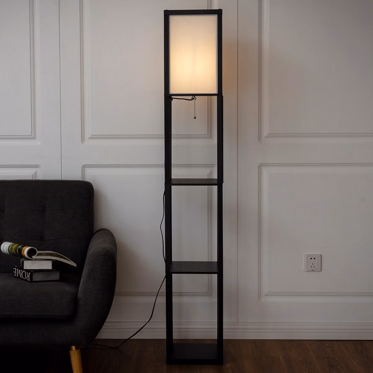 Costway Scaffale con Lampada da Terra e 3 Mensole in Legno e Metallo, Nero