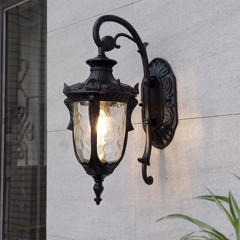 Lampada da parete esterna, stile vintage, impermeabile, realizzata in alluminio e vetro, attacco E27, colore marrone, ideale per terrazzi