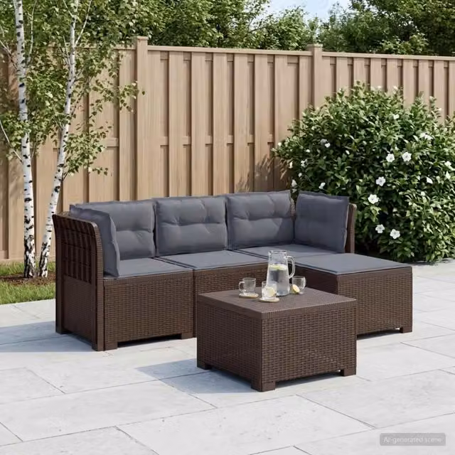 Divano da giardino 4 posti con cuscini aspetto rattan PP 3443949