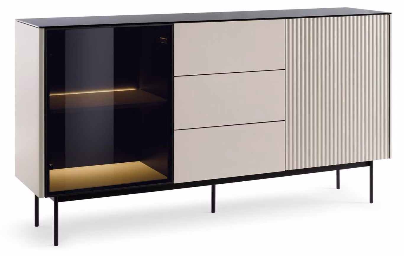 MOBILE CASSETTO FURNLUX, modello Orta, colore beige cachemire e nero. Dimensioni: 157 x 84 x 39 cm. Colore principale: beige