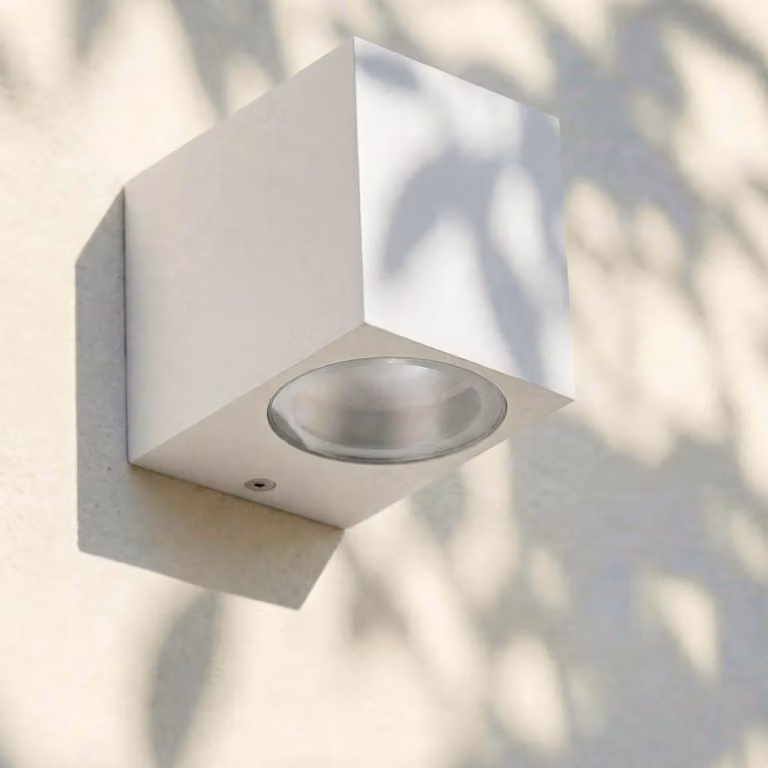 Lampada da parete per esterni Maxkomfort GU10 IP44, alluminio bianco, senza lampadina