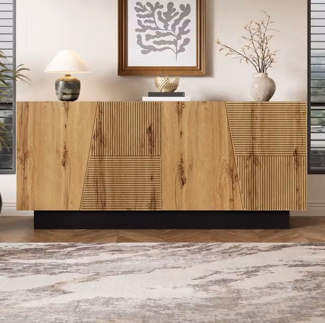 Credenza 160x40x72 cm con ripiano regolabile in pannello truciolare nero e naturale