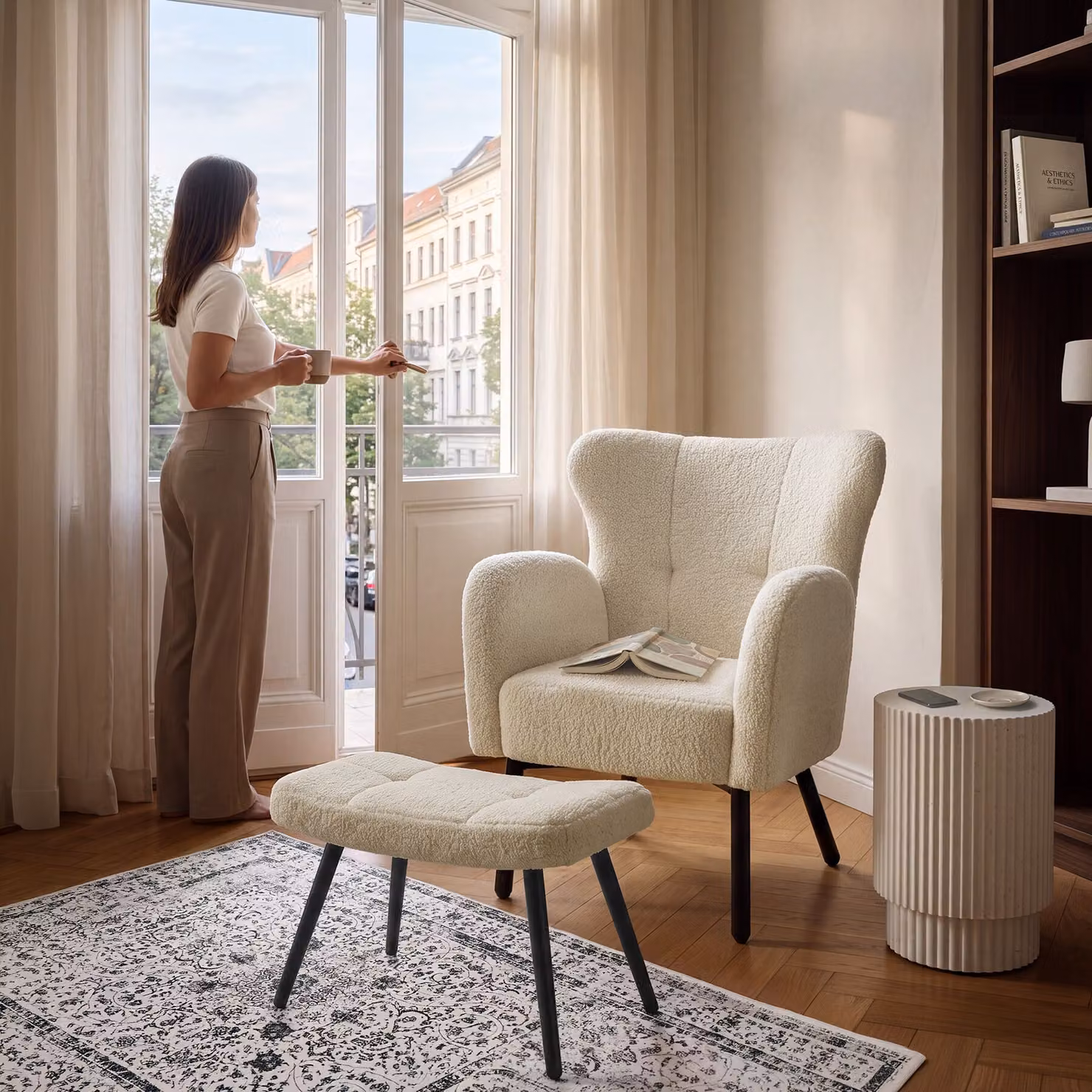 Poltrona con poggiapiedi integrato Tectake in tessuto Bouclé stile scandinavo, Bianco/Nero, L: 92 cm, P: 72 cm, H: 71 cm – 2