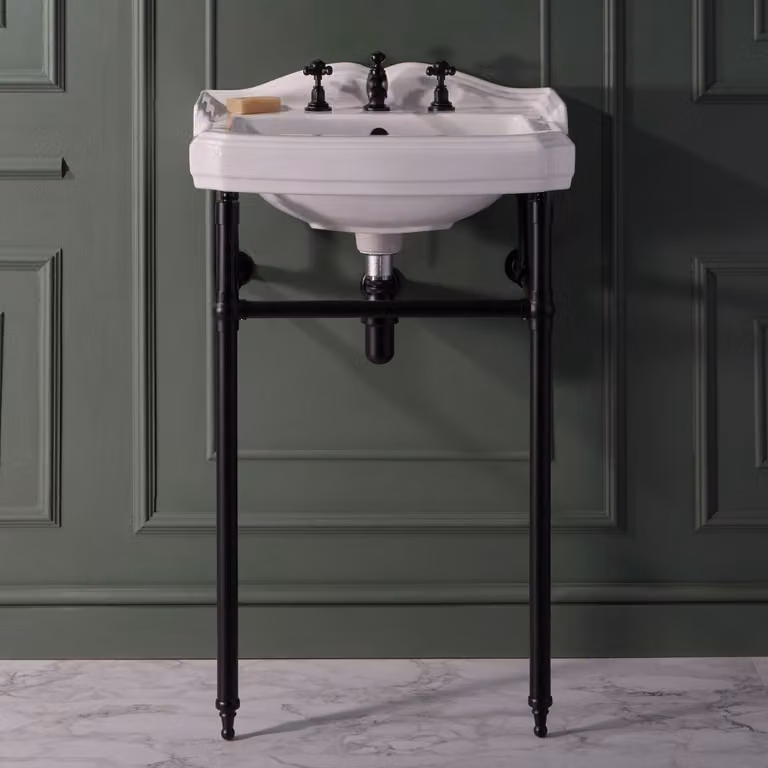 Lavabo Tradizionale 590mm 3 Fori con Consolle Nera Regent - Hudson Reed