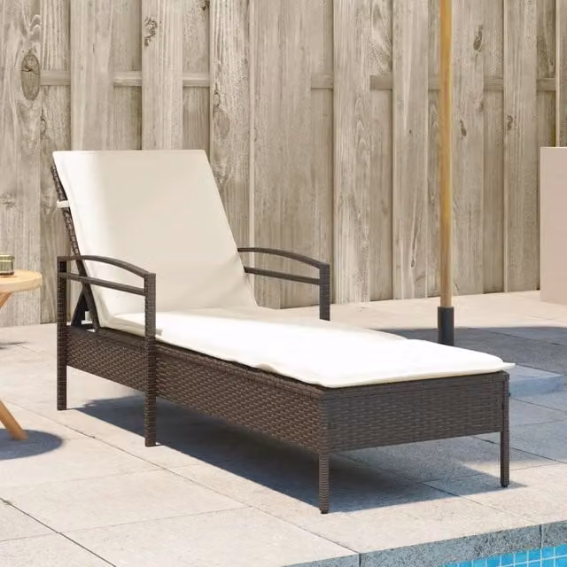 Lettino prendisole vidaXL in polyrattan marrone e bianco con cuscino regolabile L: 200 cm, P: 63 cm, H: 81 cm – 1