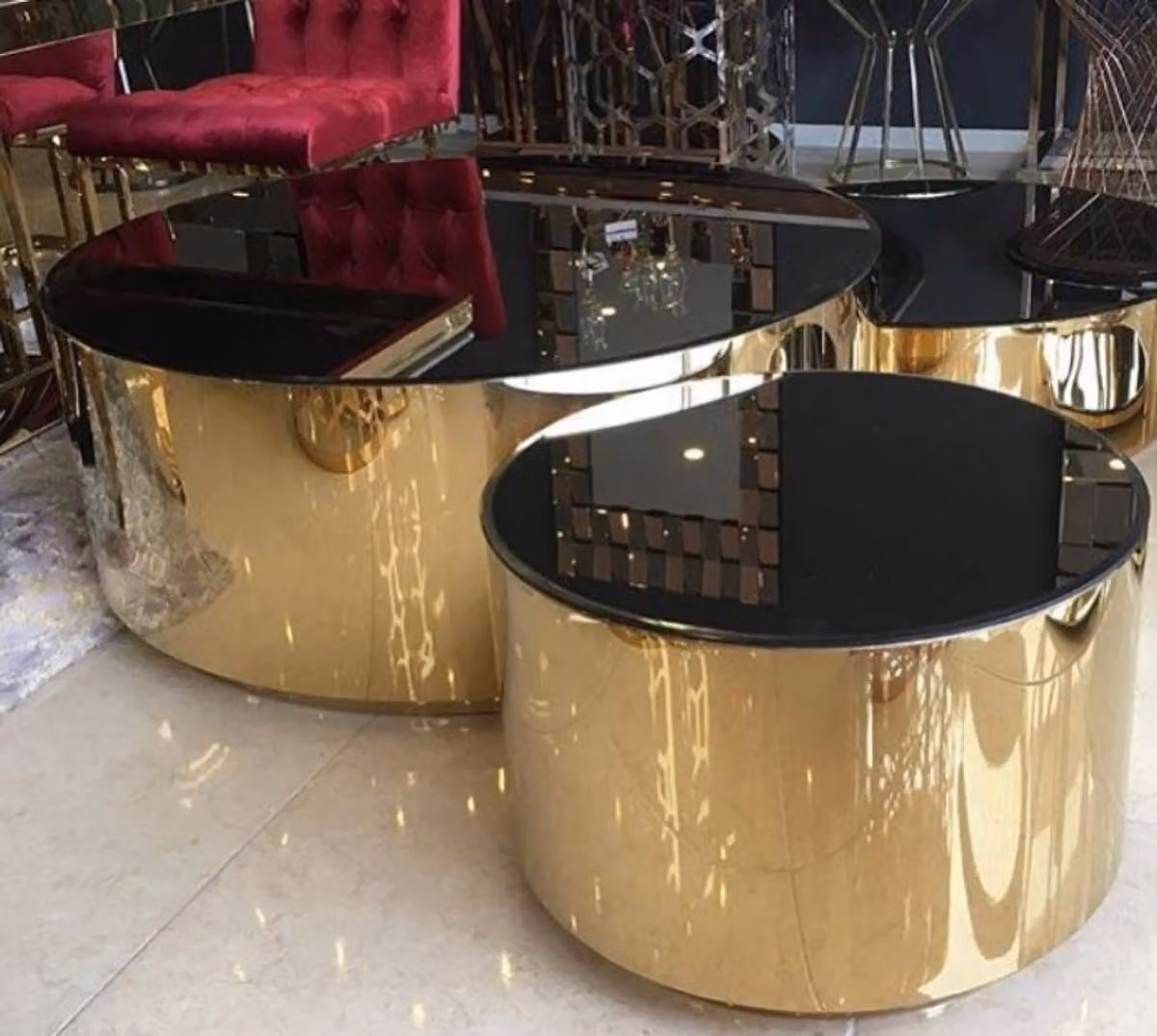 Casa Padrino set di tavolini oro / nero - 3 tavoli da salotto con piano in vetro - Mobili da salotto
