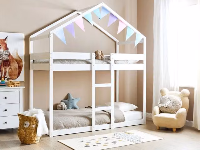 Letto a castello Beliani in legno di pino bianco a forma di casa per cameretta dei bambini L 90 x P 200 x H 230 cm