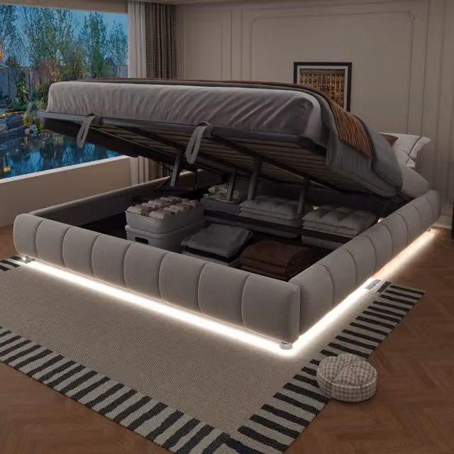 Letto contenitore matrimoniale OKWISH in tessuto beige con luce LED sottostante e sistema di sollevamento idraulico L/P: 180 x 200 cm
