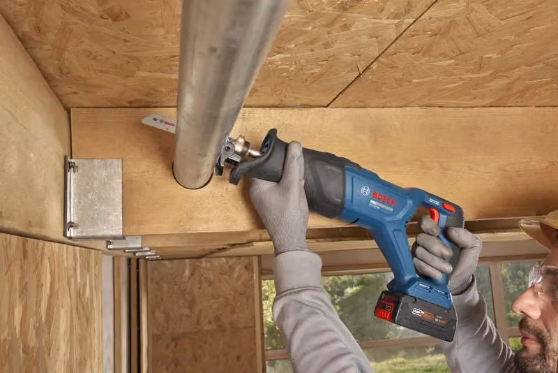Bosch GSA 18V-28 Sega Universale BITURBO brushless 18 V Solo Corpo Blu – 2
