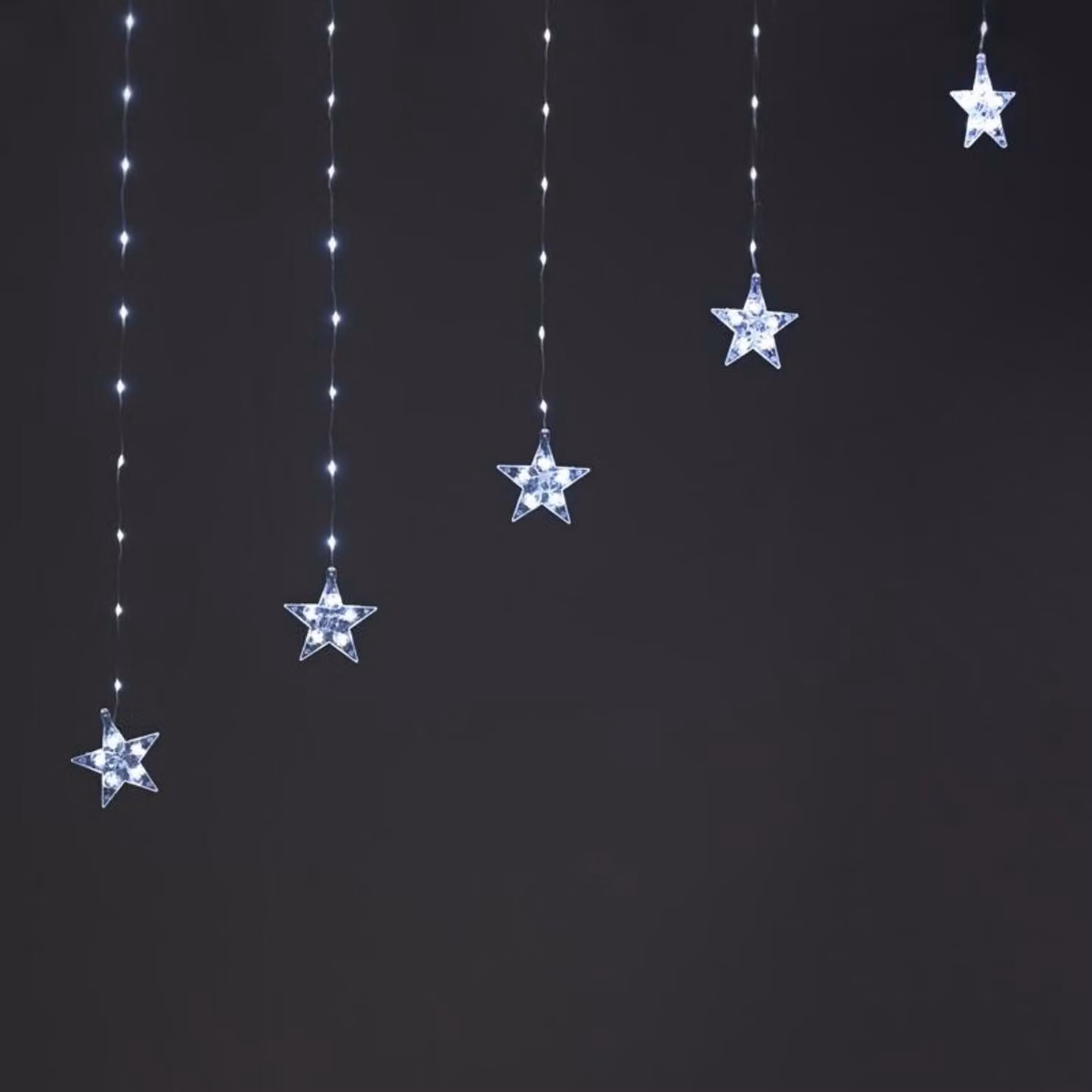Illuminazione natalizia ACA, tenda a stelle con 222 LED, trasparente, alimentatore incluso, espandibile fino a un massimo di 3 set da 3 x 1,2 m ciascuno, 8 programmi, grado di protezione IP20, cavo di alimentazione da 3 m, X042222210
