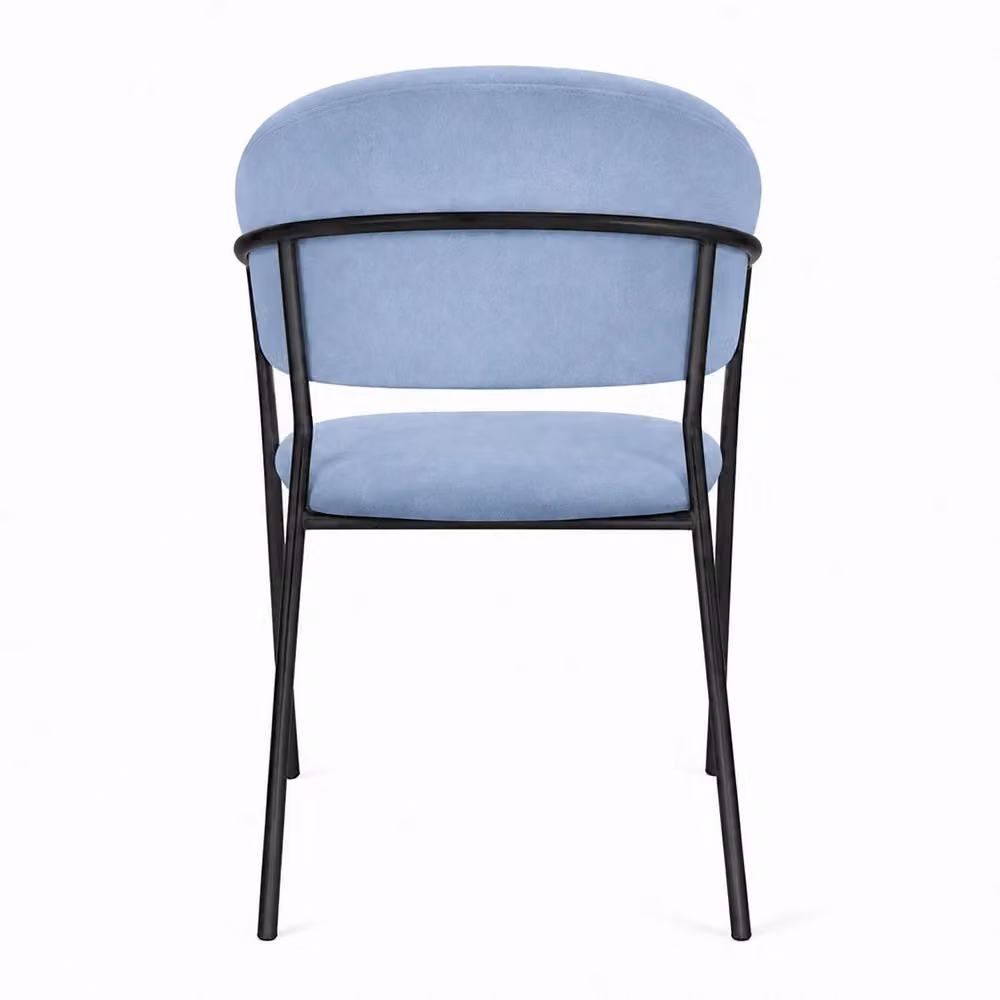 Set da 2 sedie da sala da pranzo Aurelia in velluto celeste con gambe in metallo nero – 2