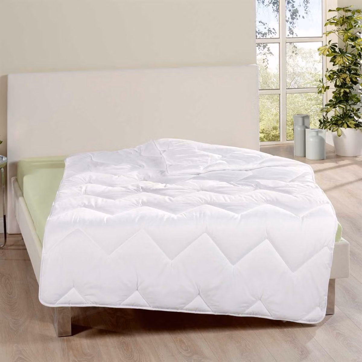 Piumino di alta qualità 135x200cm, prodotto in modo sostenibile con marchio ambientale (Ecolabel UE), adatto a chi soffre di allergie alla polvere domestica - Oeko-TEX