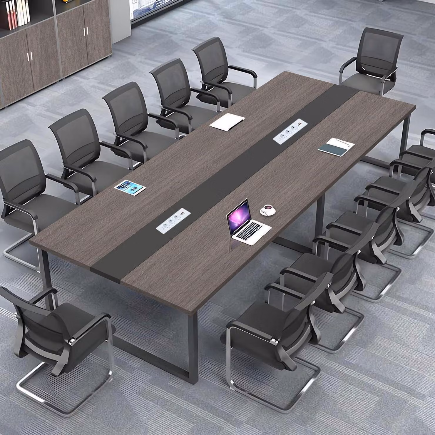 Tavolo da conferenza con sistema di gestione dei cavi, dimensioni 360x120x74 cm, design moderno, ideale per l'ufficio