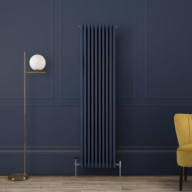 Radiatore a Colonna Verticale Tradizionale a 3 Colonne - Nero - 1800mm x 290mm - Regent