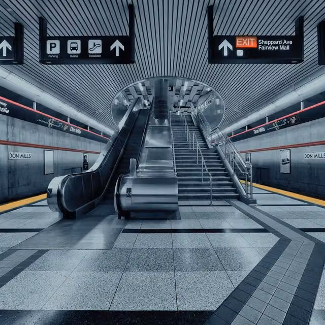 Fotomurale KOMAR Subway design moderno astratto multicolore L: 368 cm, H: 254 cm