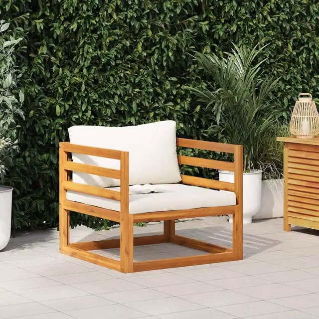 Sedia da giardino in legno di acacia con cuscini beige per esterno