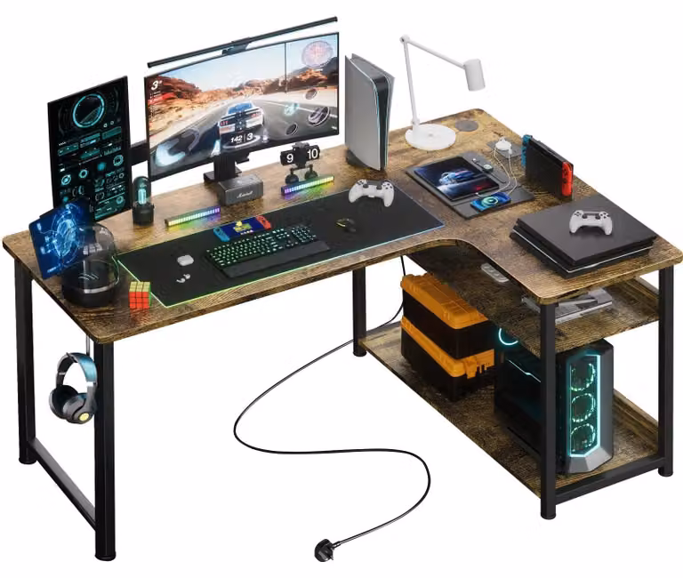 Scrivania da gaming - Scrivania angolare a L - 120 cm - Porta di ricarica USB e presa di corrente - Ripiano - Resistente ai graffi - Piedini regolabili - Marrone (Dark Khaki)