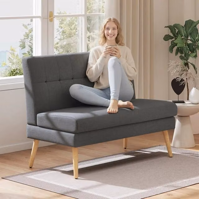 Divano a 2 posti Mivray moderno in tessuto grigio con schienale trapuntato L: 118 cm, P: 90 cm, H: 68 cm