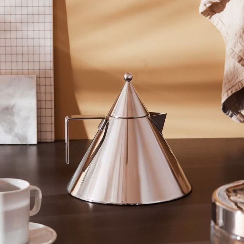 Bollitore Il Conico Alessi