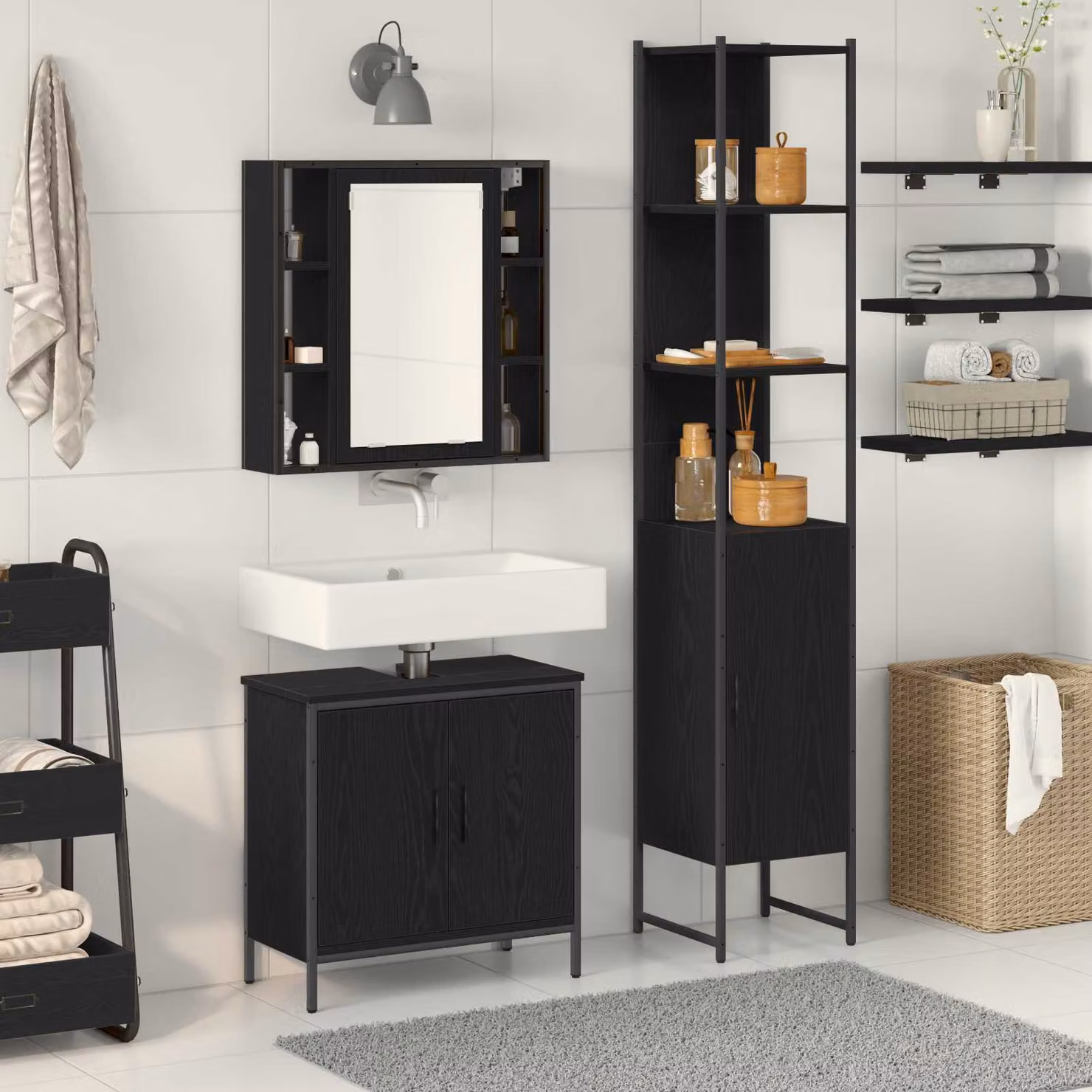 Set da bagno moderno vidaXL composto da 3 pezzi in legno nero lucido con armadietto a specchio, mobile sottolavabo e colonna alta, L/P/H: 33 x 33 x 185,5 cm