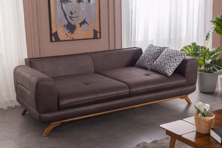 Luxuriöses dreisitziges Sofa im modernen Stil für das Wohnzimmer