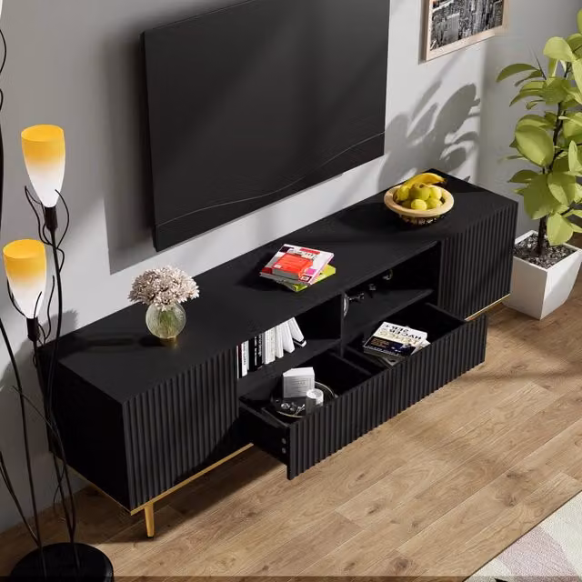 Mobile porta TV OKWISH moderno in legno nero con dettagli dorati, 2 vani e 2 cassetti con apertura a pressione per il tuo soggiorno, L: 165 cm, P: 36 cm, H: 55 cm – 1