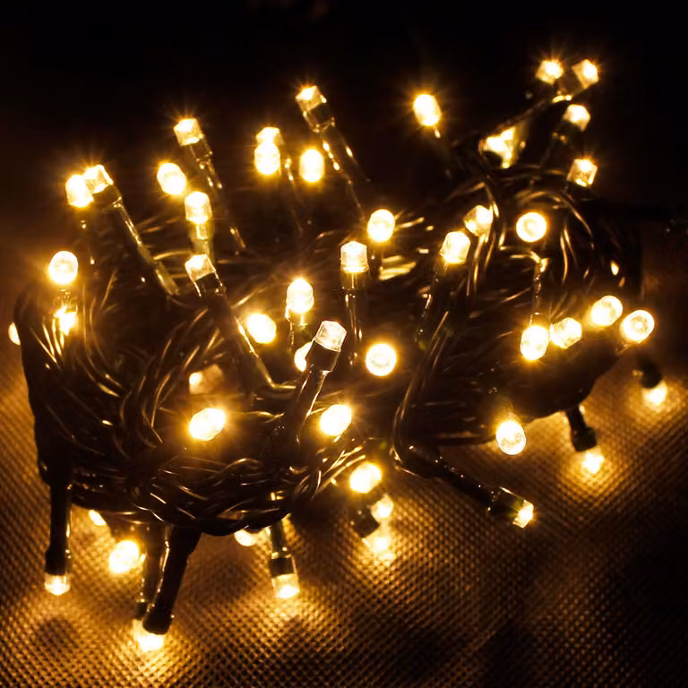 Fata LED per esterni cavo bianco caldo verde 120 LED