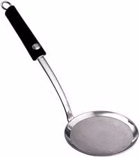 Schiumarola a setaccio tonda Ghidini Cipriano in acciaio inox nero e cromo L: 12,5 cm, H: 35,5 cm