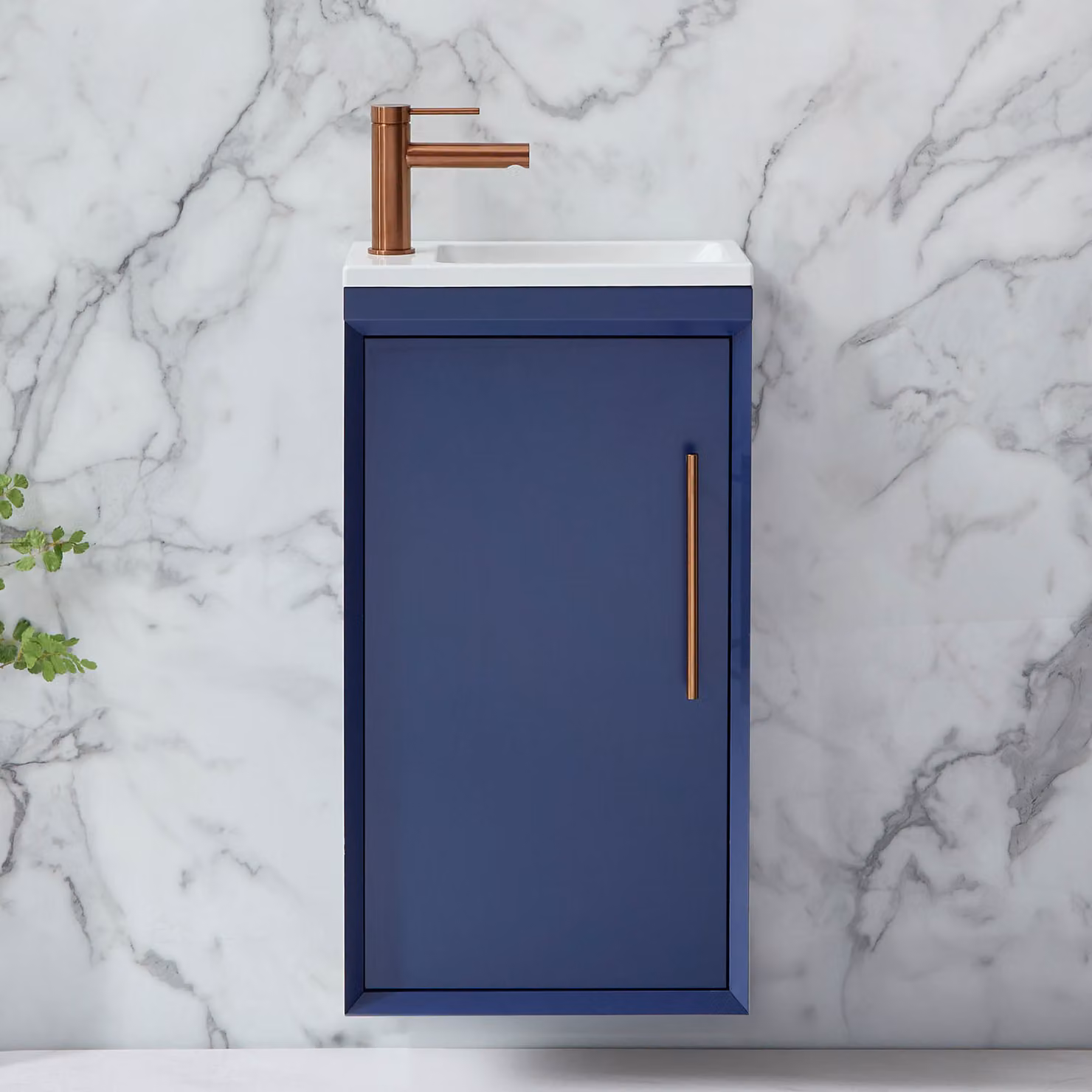 Mobile Bagno Sospeso Blu Marino 400mm con Lavabo e Maniglia con Barra a T in Rame Satinato - Edge