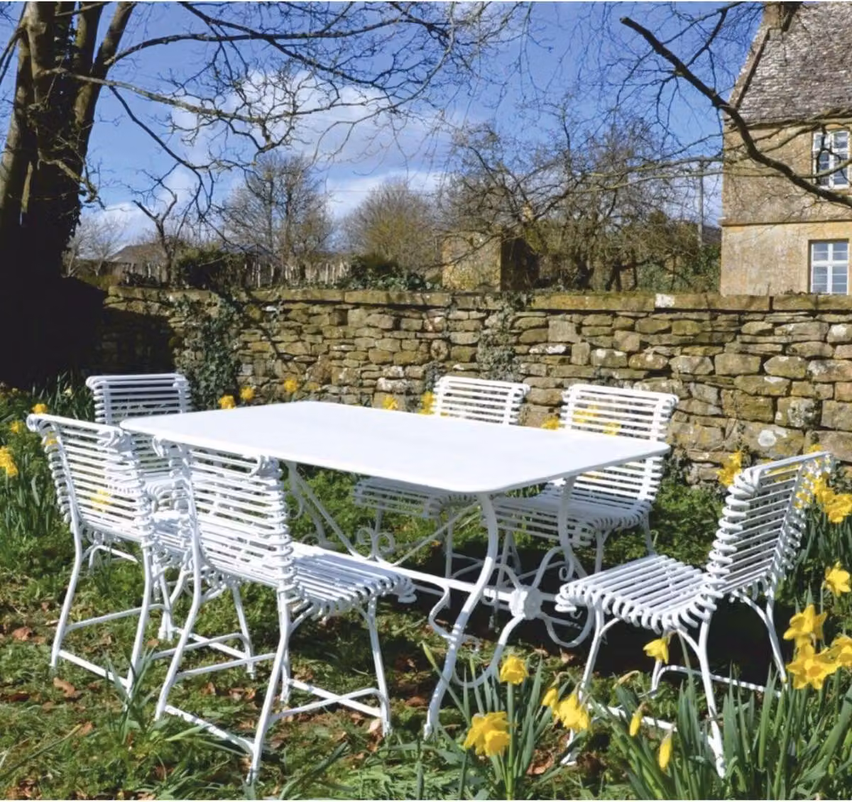 Casa Padrino Set di mobili da giardino in ferro battuto bianco - Tavolo da giardino e 6 sedie