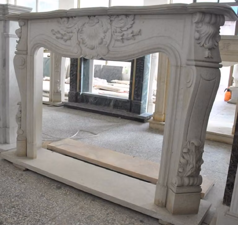 Casa Padrino: cornice barocca per caminetto beige 150 x 30 x h. 120 cm - Cornice barocca per caminetto in marmo di alta qualità - Accessori per la decorazione di caminetti barocchi - Nobile & Magnifico