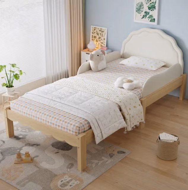 Letto imbottito per bambini 90x200 cm beige, struttura in legno con sponde laterali