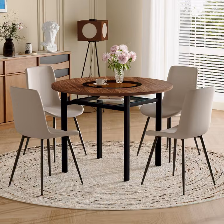 Set STILVORA composto da tavolo rotondo con ripiano integrato e 4 poltrone inPoliuretanogrigio caldo; sedie da sala da pranzo con diametro di 100 cm in finitura effetto legno marrone; tavolo da pranzo rotondo per sala da pranzo