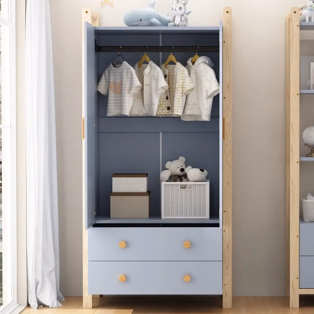 Armadio da ingresso Chicfurn con 2 ante, 2 cassetti e barra appendiabiti in MDF e legno massello, Blu e Marrone, L: 90 cm, P: 45 cm, H: 180 cm – 2