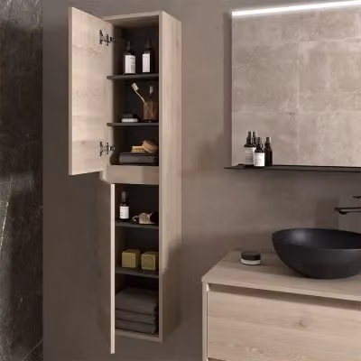 Colonna bagno sospesa Gaya in rovere bali marrone con ripiani interni e ante soft-close, Altezza: 140 cm – 2