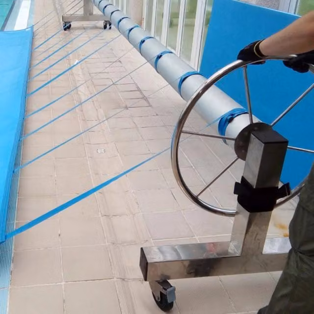 Rullo avvolgitore per copertura termica Bsvillage in alluminio e acciaio inox, colore argento, per piscine fino a 10 m di larghezza – 1