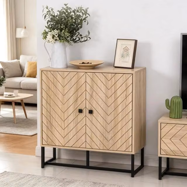Madia Mivray moderna con ripiani regolabili e ante magnetiche in MDF e metallo, colore nero e legno naturale, L 80 cm x P 29,5 cm x H 80 cm