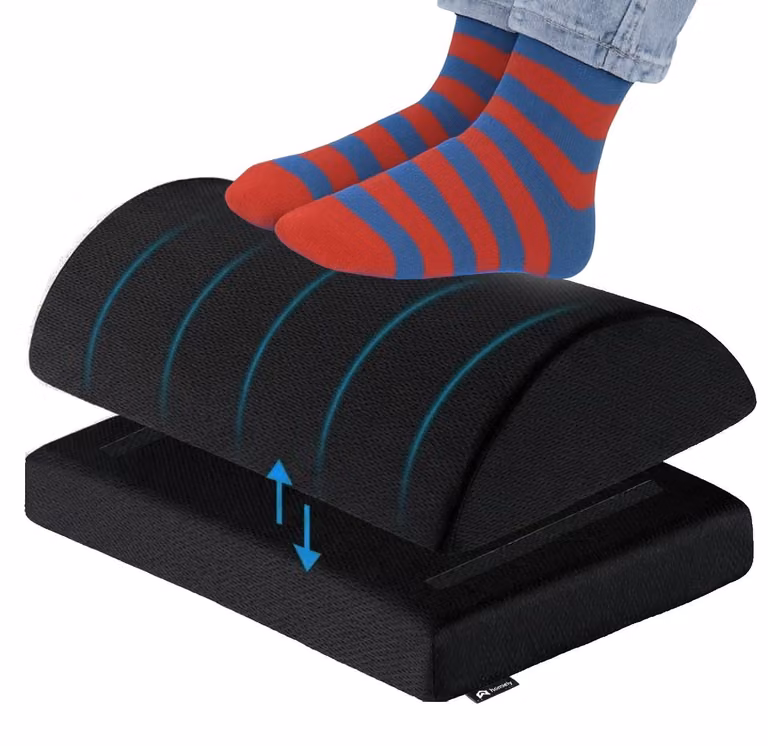 Supporto per i piedi regolabile da posizionare sotto la scrivania, poggiapiedi ergonomico con schiuma antiscivolo