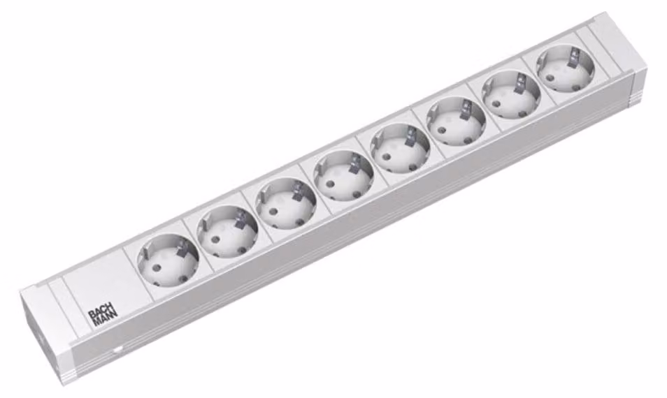 Bachmann - Cavo di prolunga (montabile a rack) - 8 connettori di uscita - 1U - 48,3 cm (19") - Germania (19.07.1364)