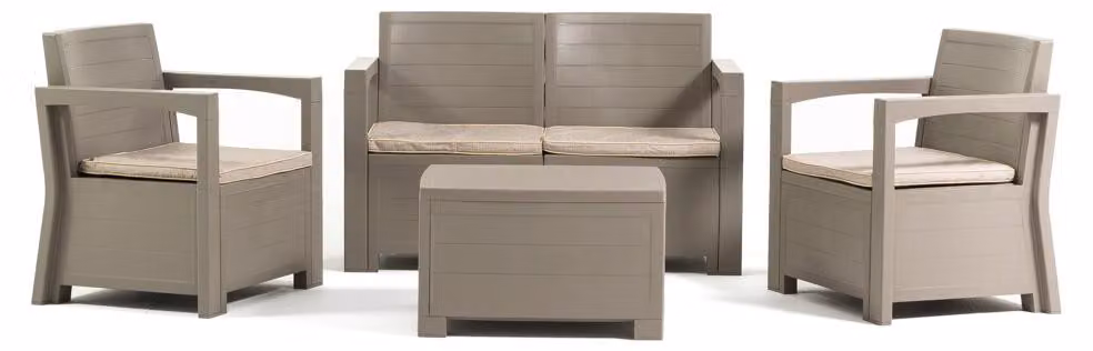 Set da salotto da esterno a 4 posti con divano, poltrone, tavolo e cuscini in polipropilene effetto legno per giardino e terrazza - LICATA/colore tortora