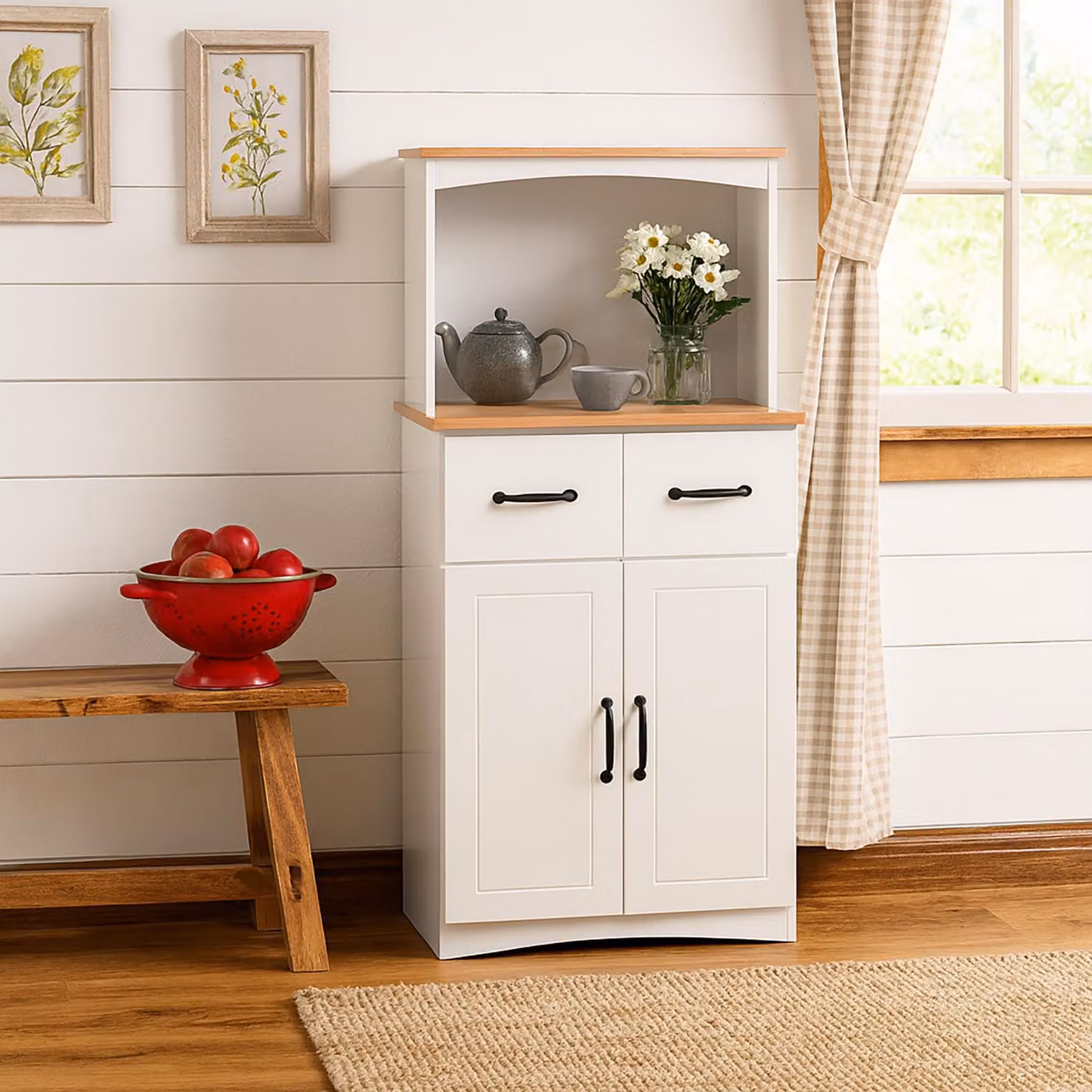 Moderno mobile da cucina con ampio spazio contenitivo Stile rustico Bianco
