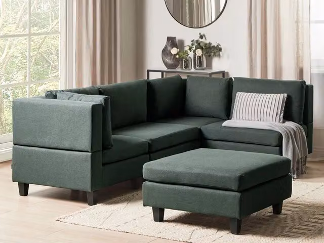 Divano componibile a 4 posti imbottito in tessuto verde scuro gambe nere lato sinistro con ottomana stile moderno