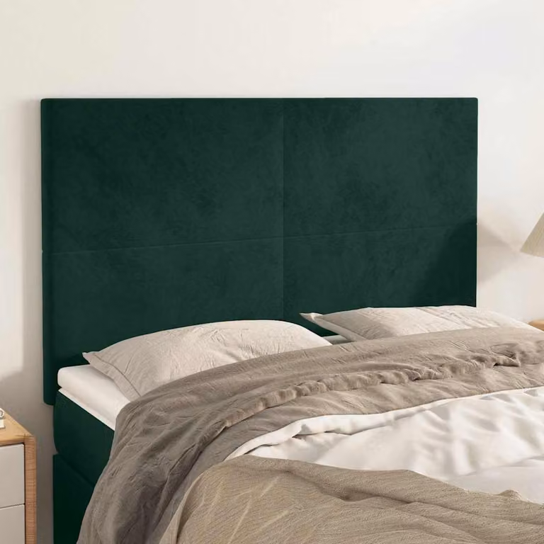 Testiera per letto vidaXL in velluto verde scuro con struttura in legno, L: 144 cm, P: 5 cm, H: 118-128 cm