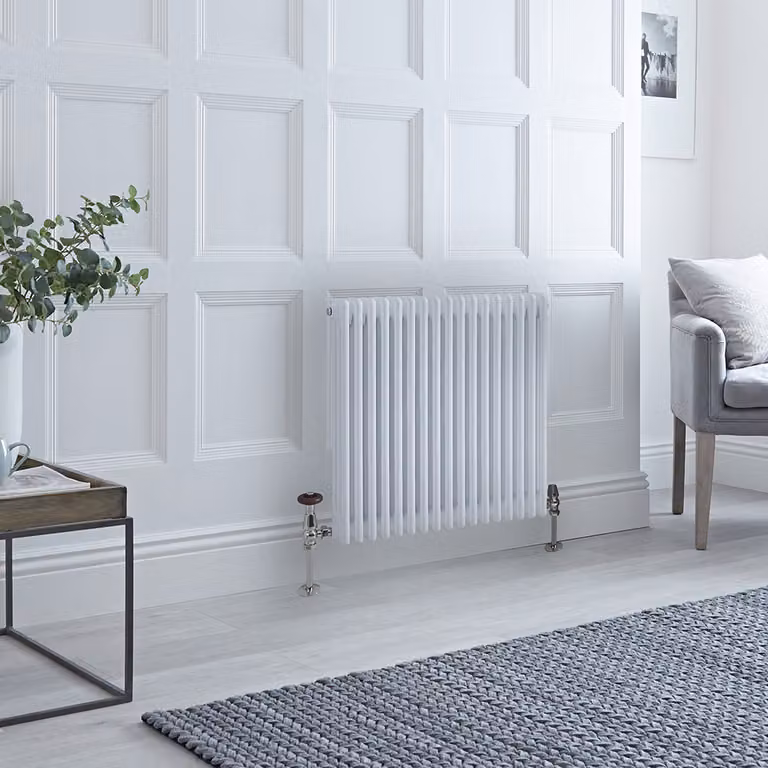 Radiatore Orizzontale Tradizionale Triplo Bianco 750x785mm - Alta Resa - Stile Classico - Regent
