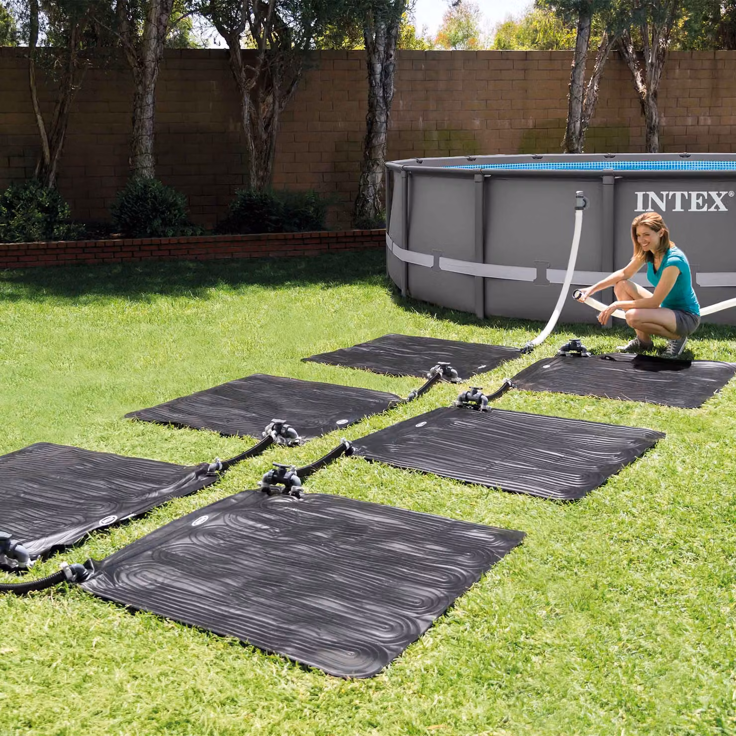 Pannello Solare per Riscaldamento Piscina Intex in PVC Nero 120x120 cm – 2